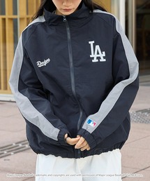 MLB（メジャーリーグベースボール）の「MLB メジャーリーグベースボール 別注 ワッペン刺繍 オーバーサイズ スタンドネック サイドライン ナイロントラックジャケット（ナイロンジャケット）」