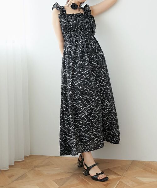 MAJESTIC LEGON（マジェスティックレゴン）の「クリアビジューヒールリボンサンダル（サンダル・レディース・アイボリー/ブラック・SMALL/MEDIUM/LARGE/X-LARGE）」の13枚目の写真