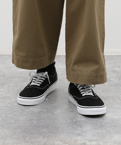 VANS(バンズ)の「【VANS / バンズ】UA AUTHENTIC(スニーカー・メンズ・ブラック・27cm/27.5cm/28cm)」の13枚目の写真