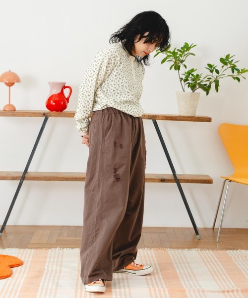 eLur（エラー）の「フラワーサーマルロンT（Tシャツ/カットソー・レディース・ホワイト×ピンク/オレンジ/ブラウン/グリーン・FREE）」の11枚目の写真