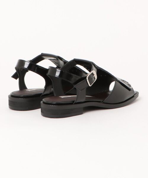 スタッズ付きキルトタッセルサンダル