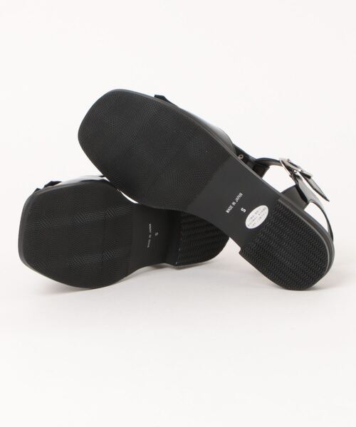 スタッズ付きキルトタッセルサンダル