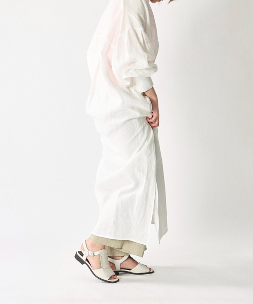 スタッズ付きキルトタッセルサンダル