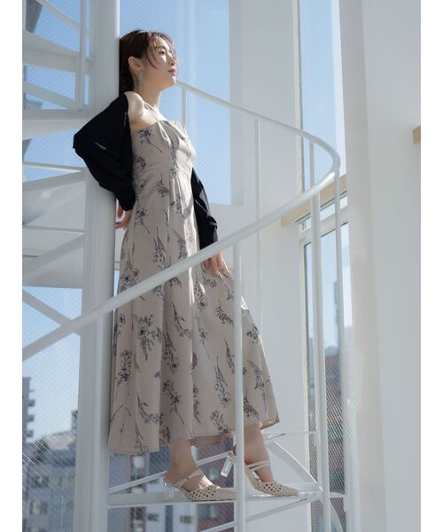 MERCURYDUO（マーキュリーデュオ）の「ハイツイストナロースリーブボレロ（カーディガン/ボレロ・レディース・ブラック/オフホワイト/ライトグレー・FREE）」の11枚目の写真