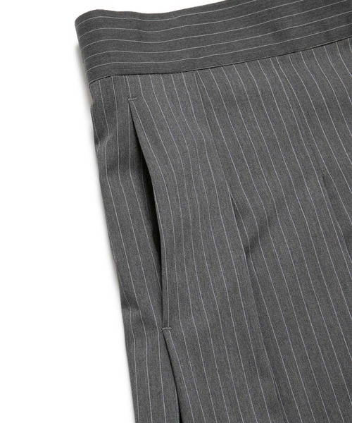 M TO R（ムウトアール）の「［BELT］PINSTRIPE WRAP BELT（ベルト・レディース・ライトグレー/ネイビー・38/40）」の19枚目の写真