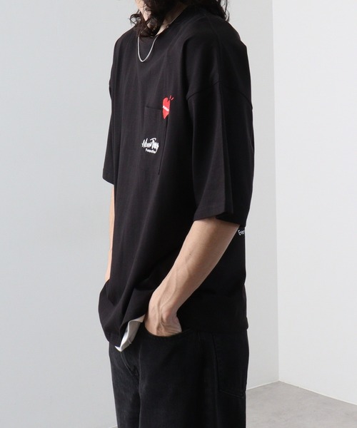 FUNALIVE（ファンアライブ）の「オーバーサイズ ポケ付き刺繍＆バックプリント ヘビーウエイト半袖Tシャツ（Tシャツ/カットソー・メンズ・ホワイト/ブラック系1/ブラック系/ブラック/ホワイト系/ホワイト系1/ブラック系3/ホワイト系2/ブラック系2/ホワイト系3・LL/L/M）」の18枚目の写真