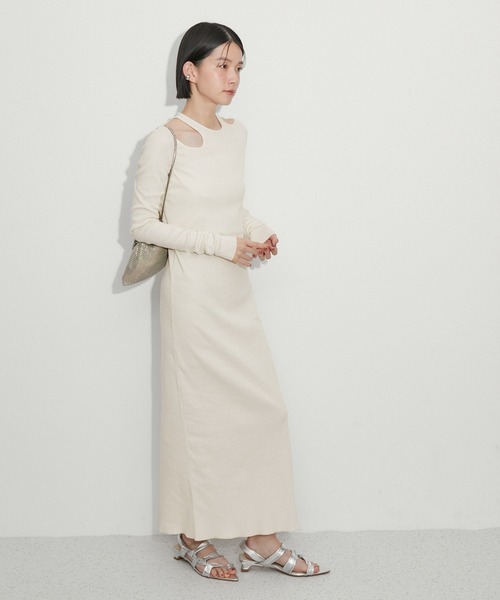 ADAM ET ROPE'（アダムエロペ）の「テレコワンピース by PlaX(TM)（ワンピース・レディース・ブラック/キナリ・FREE）」の6枚目の写真