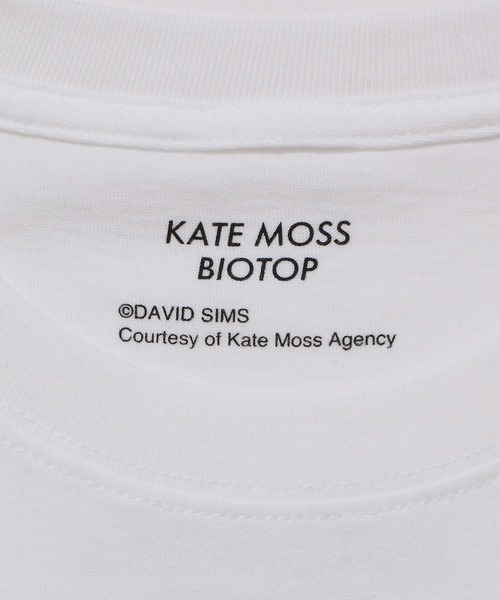 BIOTOP（ビオトープ）の「【Kate Moss by David Sims】Photo T-shirts（Tシャツ/カットソー・メンズ・ホワイト/ブラック・M/L/XL）」の8枚目の写真