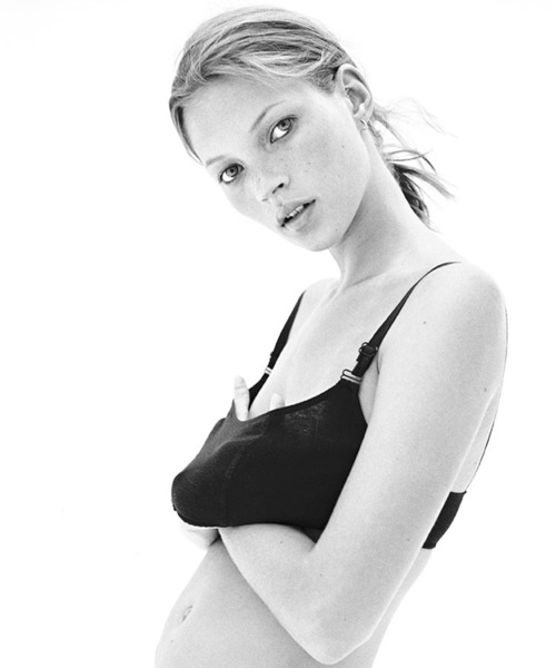 BIOTOP（ビオトープ）の「【Kate Moss by David Sims】Photo T-shirts（Tシャツ/カットソー・メンズ・ホワイト/ブラック・M/L/XL）」の15枚目の写真