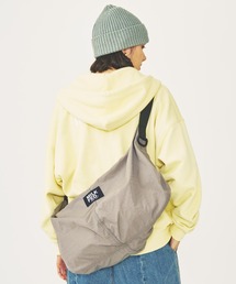 MILKFED. | HALF MOON SHOULDER BAG(ショルダーバッグ)