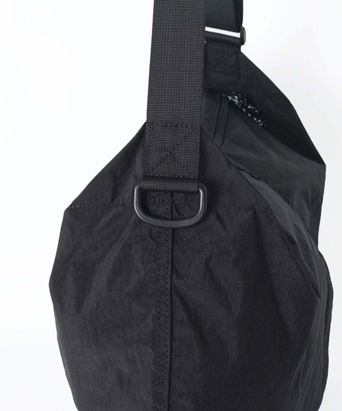 HALF MOON SHOULDER BAG（ショルダーバッグ）｜MILKFED.（ミルクフェド）