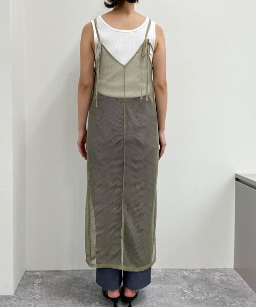 fredy emue(フレディエミュ)の「ラメメッシュキャミワンピース(ワンピース・レディース・ベージュ/ネイビー/オフホワイト・38)」の8枚目の写真