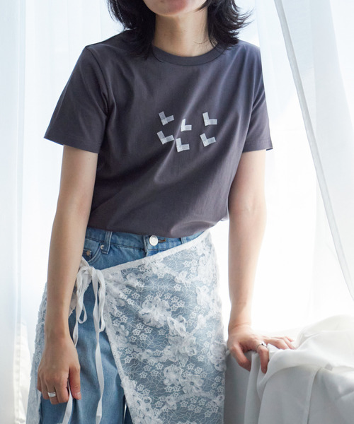 VENCEEXCHANGE(ヴァンスエクスチェンジ)の「オーガンジーハートTシャツ(Tシャツ/カットソー・レディース・ライトグレー/オフホワイト/チャコールグレー・FREE)」の3枚目の写真