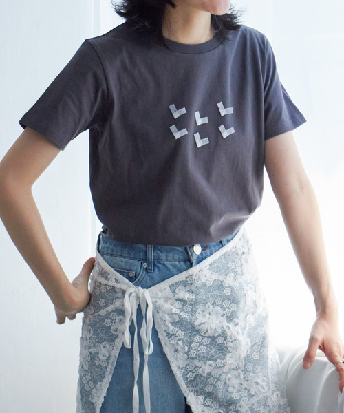 VENCEEXCHANGE(ヴァンスエクスチェンジ)の「オーガンジーハートTシャツ(Tシャツ/カットソー・レディース・ライトグレー/オフホワイト/チャコールグレー・FREE)」の15枚目の写真