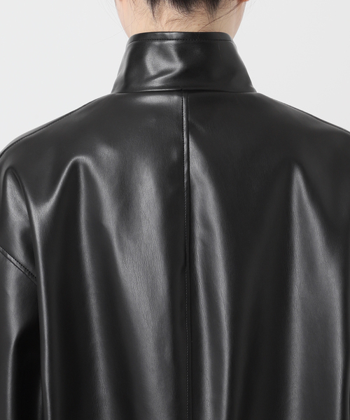 Noble（ノーブル）の「フェイクレザースタンドカラーコクーン