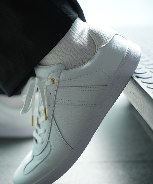 GERMAN TRAINER(ジャーマントレーナー)の「【UNION STATION by MEN’S BIGI 】REPRODUCT MILITALY GERMAN TRAINER ジャーマントレーナー(スニーカー・メンズ・ブラック/ベージュ/ホワイト/ホワイト系その他/ホワイト系その他2/ブラック系その他/グレー/ブラウン・MEDIUM/LARGE/L/M)」の18枚目の写真