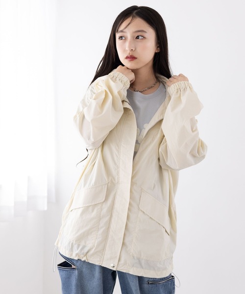 repipi armario(レピピ アルマリオ)の「ライトマウンテンパーカー(マウンテンパーカー・キッズ・ネイビー/ブラック/アイボリー・LARGE/MEDIUM/SMALL)」の7枚目の写真