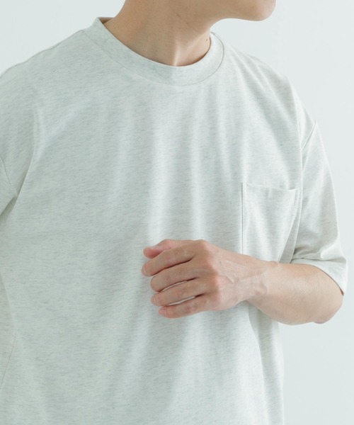 ITEMS URBANRESEARCH(アイテムズ アーバンリサーチ)の「『吸水速乾』裏メッシュ 高機能 クルーネックTシャツ(Tシャツ/カットソー・メンズ・オートミール/グリーン系その他/ネイビー/ブラック・MEDIUM/LARGE)」の16枚目の写真