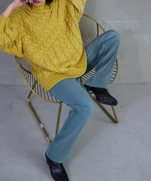 Fashion Letter（ファッションレター）の「【美脚魅せ/7色展開/低身長さん対応】セルフカットプリーツパンツ ストレート ボトムス プリーツ セルフカット パンツ（その他パンツ・レディース・ブルー/アイボリー/ブラック/マスタード/ピンク/テラコッタ/レッド・M）」の13枚目の写真