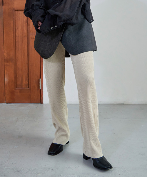 Fashion Letter（ファッションレター）の「【美脚魅せ/7色展開/低身長さん対応】セルフカットプリーツパンツ ストレート ボトムス プリーツ セルフカット パンツ（その他パンツ・レディース・ブルー/アイボリー/ブラック/マスタード/ピンク/テラコッタ/レッド・M）」の19枚目の写真