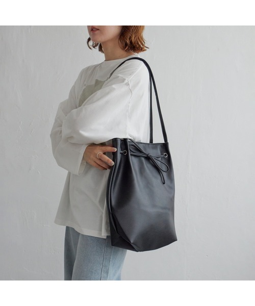 notch.(ノッチ)の「リボントートバッグ(トートバッグ・レディース・シルバー系/ブラック/チャコールグレー・ONESIZE)」の17枚目の写真