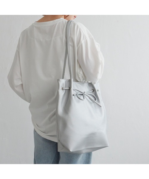 notch.(ノッチ)の「リボントートバッグ(トートバッグ・レディース・シルバー系/ブラック/チャコールグレー・ONESIZE)」の22枚目の写真