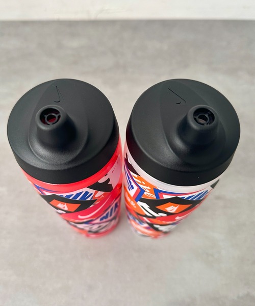 NIKE(ナイキ)の「Nike(ナイキ)/ リフュエル スクイズボトル スポーツボトル ウォーターボトル 水筒 24oz 700ml グラフィック(水筒・メンズ・その他2/その他1/その他3・FREE)」の9枚目の写真