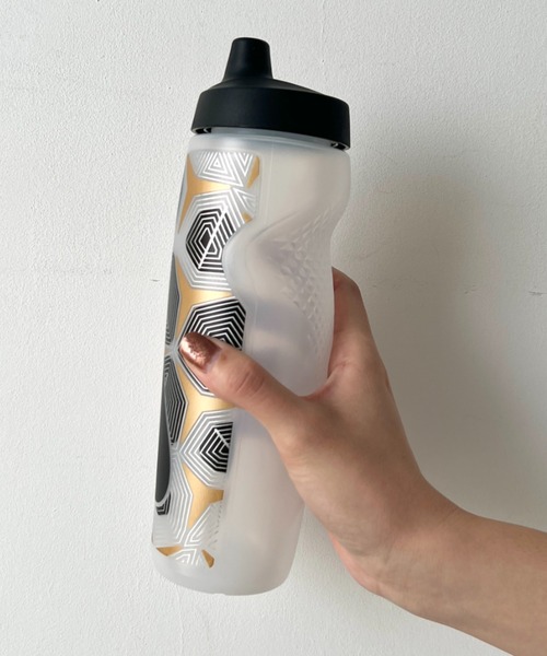 NIKE(ナイキ)の「Nike(ナイキ)/ リフュエル スクイズボトル スポーツボトル ウォーターボトル 水筒 24oz 700ml グラフィック(水筒・メンズ・その他2/その他1/その他3・FREE)」の17枚目の写真