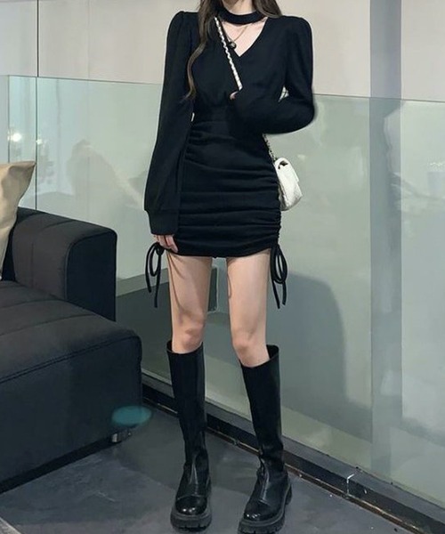 Nia(ニア)の「Nia(ニア)/Vネックチョーカー風 シャーリングワンピース(ワンピース・レディース・ブラック/アイボリー・LARGE/MEDIUM/X-LARGE)」の15枚目の写真