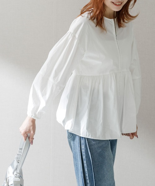 URBAN RESEARCH ROSSO WOMEN（アーバンリサーチ　ロッソ）の「ジップアップボリュームブラウス（シャツ/ブラウス・レディース・ブラック/ベージュ/ホワイト・FREE）」の20枚目の写真