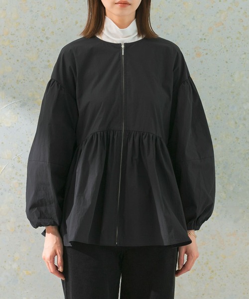 URBAN RESEARCH ROSSO WOMEN（アーバンリサーチ　ロッソ）の「ジップアップボリュームブラウス（シャツ/ブラウス・レディース・ブラック/ベージュ/ホワイト・FREE）」の12枚目の写真