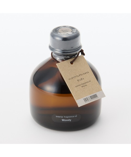 無印良品（ムジルシリョウヒン）の「インテリアフレグランスオイル　ウッディ　２００ｍＬ（ルームフレグランス/お香・メンズ・その他・FREE）」の3枚目の写真