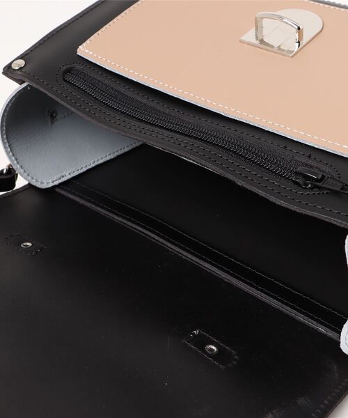 Zatchels（ザッチェルズ）の「【ザッチェルズ/Zatchels】シュガーキューブ/Grande Size(Two Tone)（ショルダーバッグ・レディース・ブラック系その他・00）」の9枚目の写真