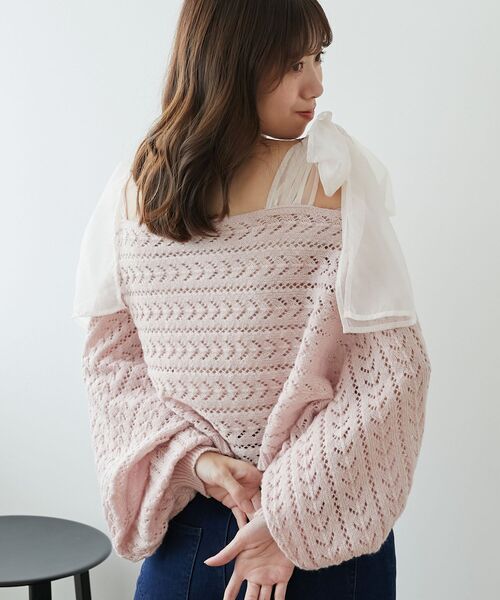 MAJESTIC LEGON（マジェスティックレゴン）の「2WAY肩リボン透かしニット（ニット/セーター・レディース・モカ/ピンク/グレー/アイボリー・MEDIUM）」の20枚目の写真