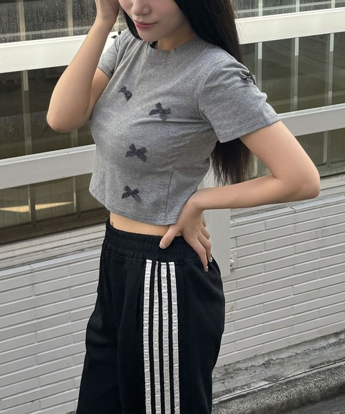 madrepadre(マドレパドレ)の「リボンデザインショート丈半袖Tシャツ(Tシャツ/カットソー・レディース・グレー/ブラック/ホワイト・LARGE)」の18枚目の写真