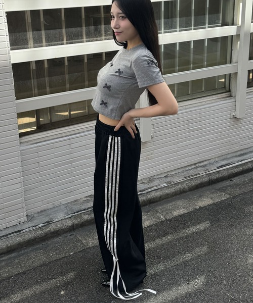 madrepadre(マドレパドレ)の「リボンデザインショート丈半袖Tシャツ(Tシャツ/カットソー・レディース・グレー/ブラック/ホワイト・LARGE)」の15枚目の写真