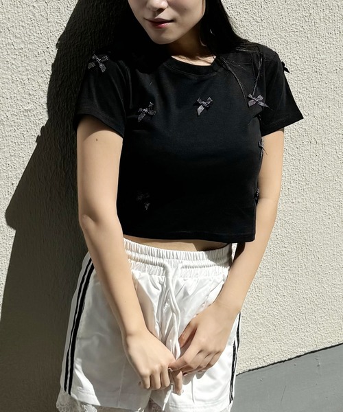 madrepadre(マドレパドレ)の「リボンデザインショート丈半袖Tシャツ(Tシャツ/カットソー・レディース・グレー/ブラック/ホワイト・LARGE)」の13枚目の写真