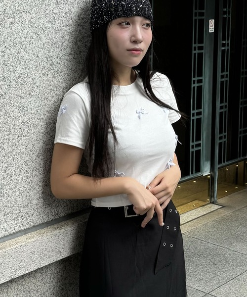 madrepadre(マドレパドレ)の「リボンデザインショート丈半袖Tシャツ(Tシャツ/カットソー・レディース・グレー/ブラック/ホワイト・LARGE)」の7枚目の写真