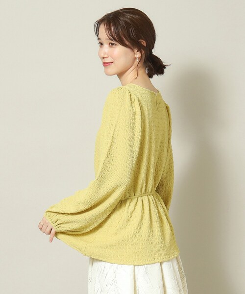 ITS'DEMO（イッツデモ）の「◆【手洗い可】ふくれジャカードペプラムプルオーバー（Tシャツ/カットソー・レディース・イエロー/アイボリー/ブルーグリーン/ブラック・00）」の5枚目の写真