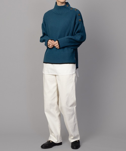 NAVY(ネイビー)の「nAvy 洗えるニット 肩ボタンフェイクレイヤードハイネック(ニット/セーター・レディース・オレンジ/ベージュ/ホワイト×ブラック/ブルーグリーン/杢グレー・フリー)」の9枚目の写真