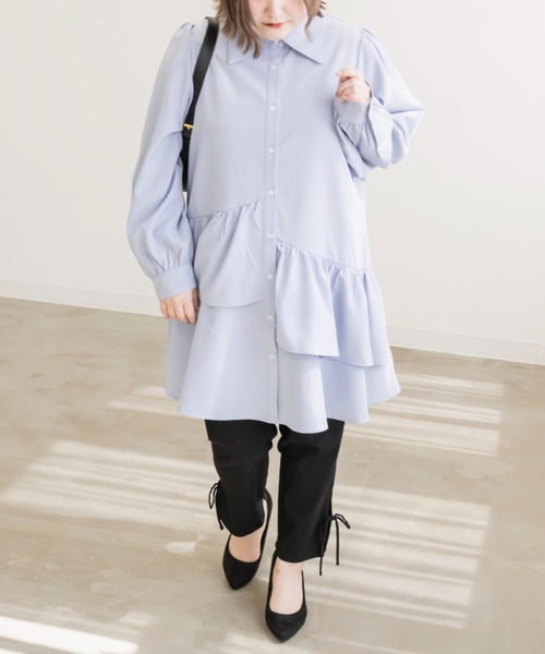 CLETTE(クレット)の「アシメティアード長袖シャツチュニック(チュニック・レディース・アイボリー/ブルー/チャコールグレー・LL/3L/4L)」の15枚目の写真