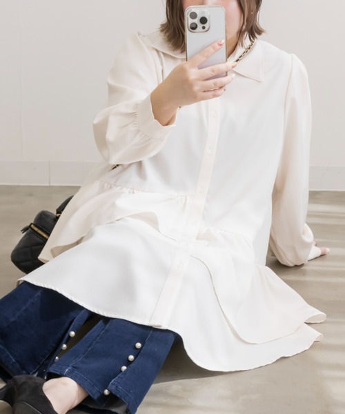 CLETTE(クレット)の「アシメティアード長袖シャツチュニック(チュニック・レディース・アイボリー/ブルー/チャコールグレー・LL/3L/4L)」の7枚目の写真