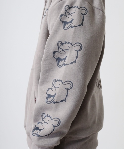 FUNALIVE（ファンアライブ）の「BEARAURA 刺繍 オーバーサイズ