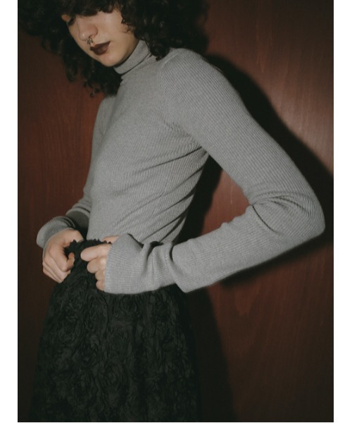 AMAIL(アマイル)の「Fashionable standard knit(ニット/セーター・レディース・アイボリー/ブラック/グレー/ブルー/レッド・FREE)」の14枚目の写真
