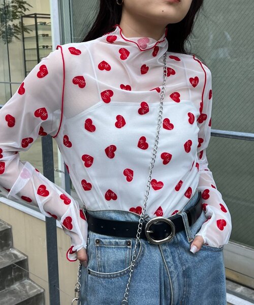 HELLO.SANFRANCISCO(ハローサンフランシスコ)の「【HELLO.SANFRANCISCO】ハートフロッキープリントシアータートル(Tシャツ/カットソー・レディース・ホワイト/ベージュ/オレンジ・ONE SIZE)」の4枚目の写真