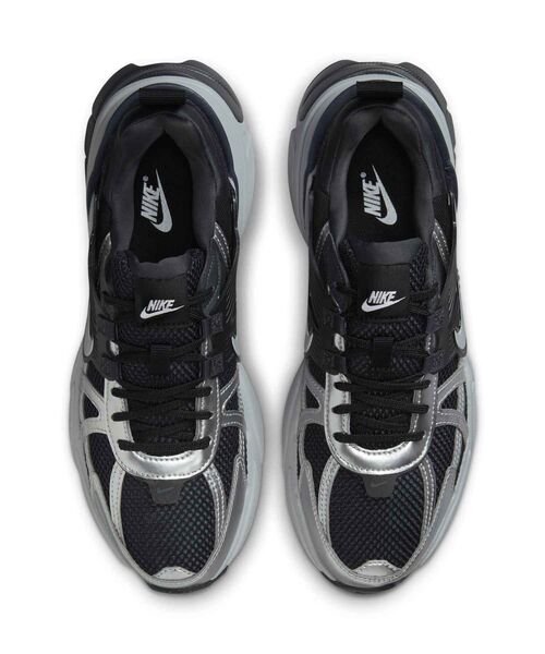 専用ラスト1 未使用ナイキV2KラWMNS NIKE V2K RUN24.5cm NIKE】ナイキ V2K ラン☆V2K RUN☆ユニセックス (Nike