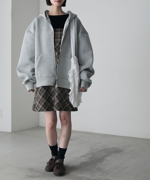 forksy.(フォルクシー)の「【forksy.】レースピローデザイン ビッグショルダートートバッグ(トートバッグ・レディース・オフホワイト/ブラック・FREE)」の13枚目の写真