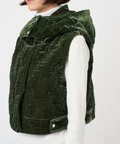 MURRAL（ミューラル）の「【MURRAL/ミューラル】Symbolic embroidery velvet sleeveless jacket/ベルベットベスト（ベスト・レディース・グリーン・FREE）」の16枚目の写真