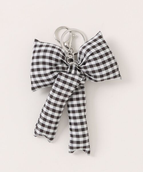 one after another NICE CLAUP（ワンアフターアナザーナイスクラップ）の「パディングリボンチャーム（チャーム・レディース・サックスブルー系/ホワイト/ブラック系・FREE）」の14枚目の写真