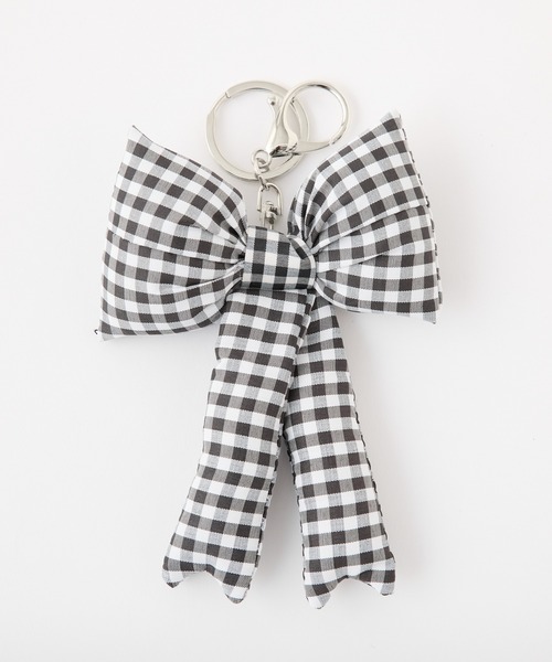 one after another NICE CLAUP（ワンアフターアナザーナイスクラップ）の「パディングリボンチャーム（チャーム・レディース・サックスブルー系/ホワイト/ブラック系・FREE）」の2枚目の写真